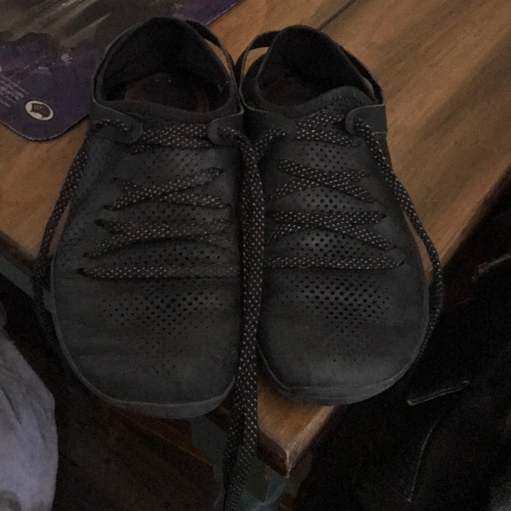 Vivobarefoot Wing Lux